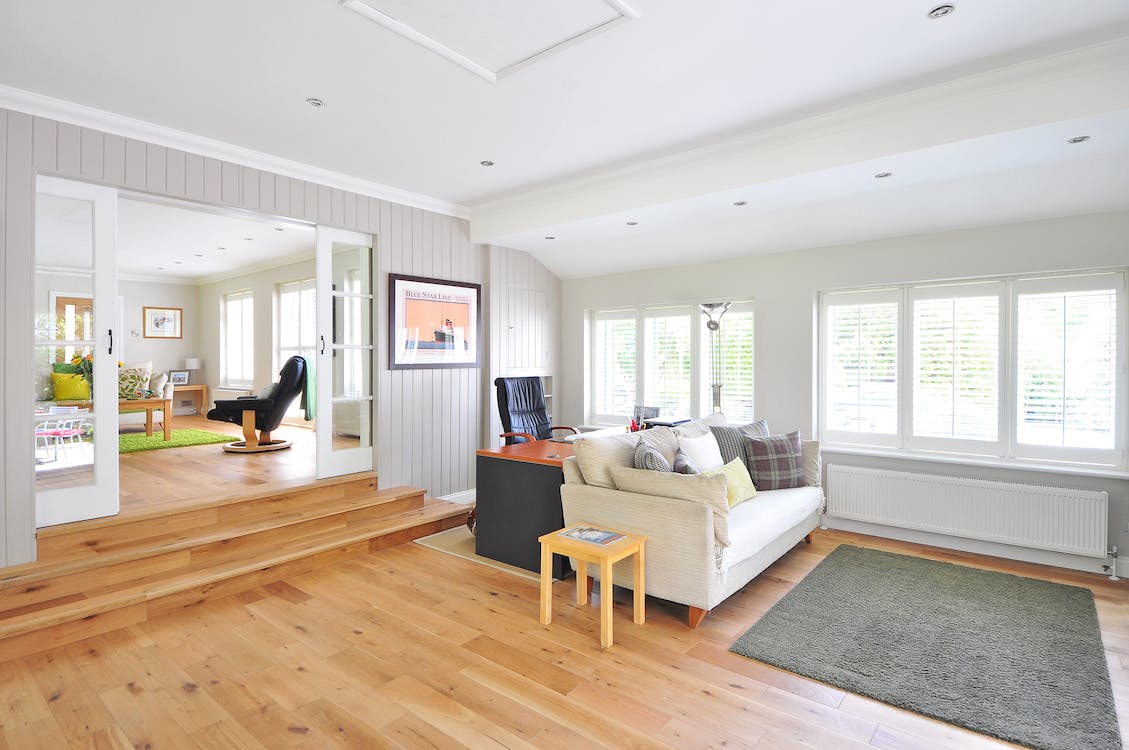 Safe-Planning-Strategies-With-Hardwood-Timber-Floor-Designs-for-Households